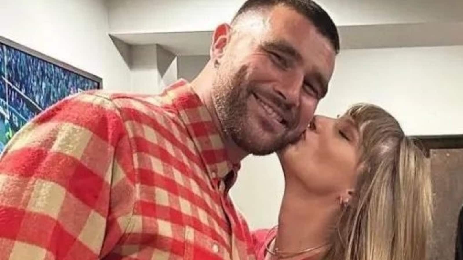 "Taylor Swift's Argentina Trip with Travis Kelce Takes Unexpected Turns, Including a TikTok-Worthy Fashion Statement"