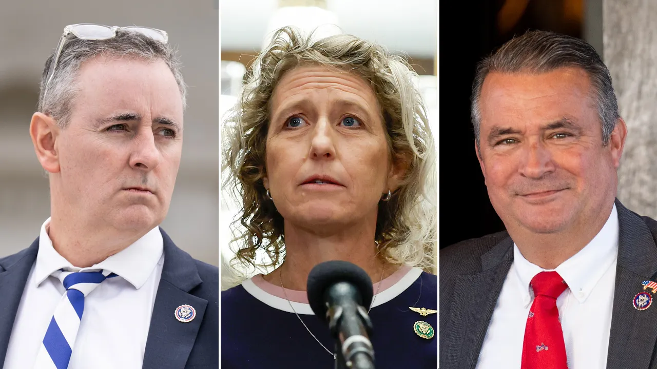 "Congressional Chaos: Ukraine and Border Talks Spark Partisan Clashes"