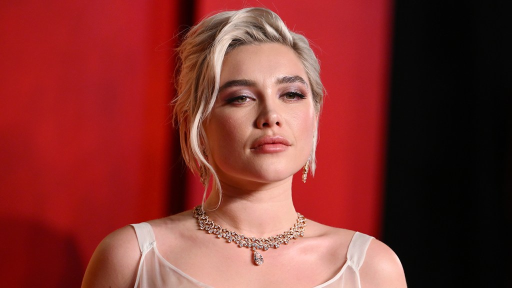 Featured image for Florence Pugh Reveals Yelena's Combat Suit and Set Tour for Marvel's 'Thunderbolts'