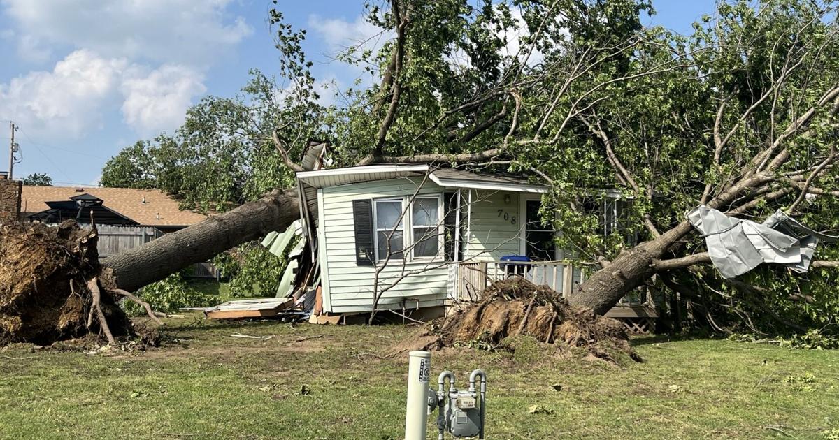 Featured image for Claremore Tornado: Destruction, Survival, and Recovery