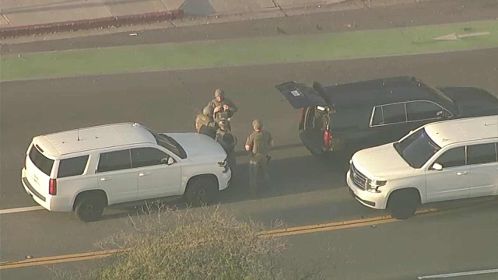 Featured image for Bomb Squad Investigates Suspicious Items in Glendale After Man's Arrest