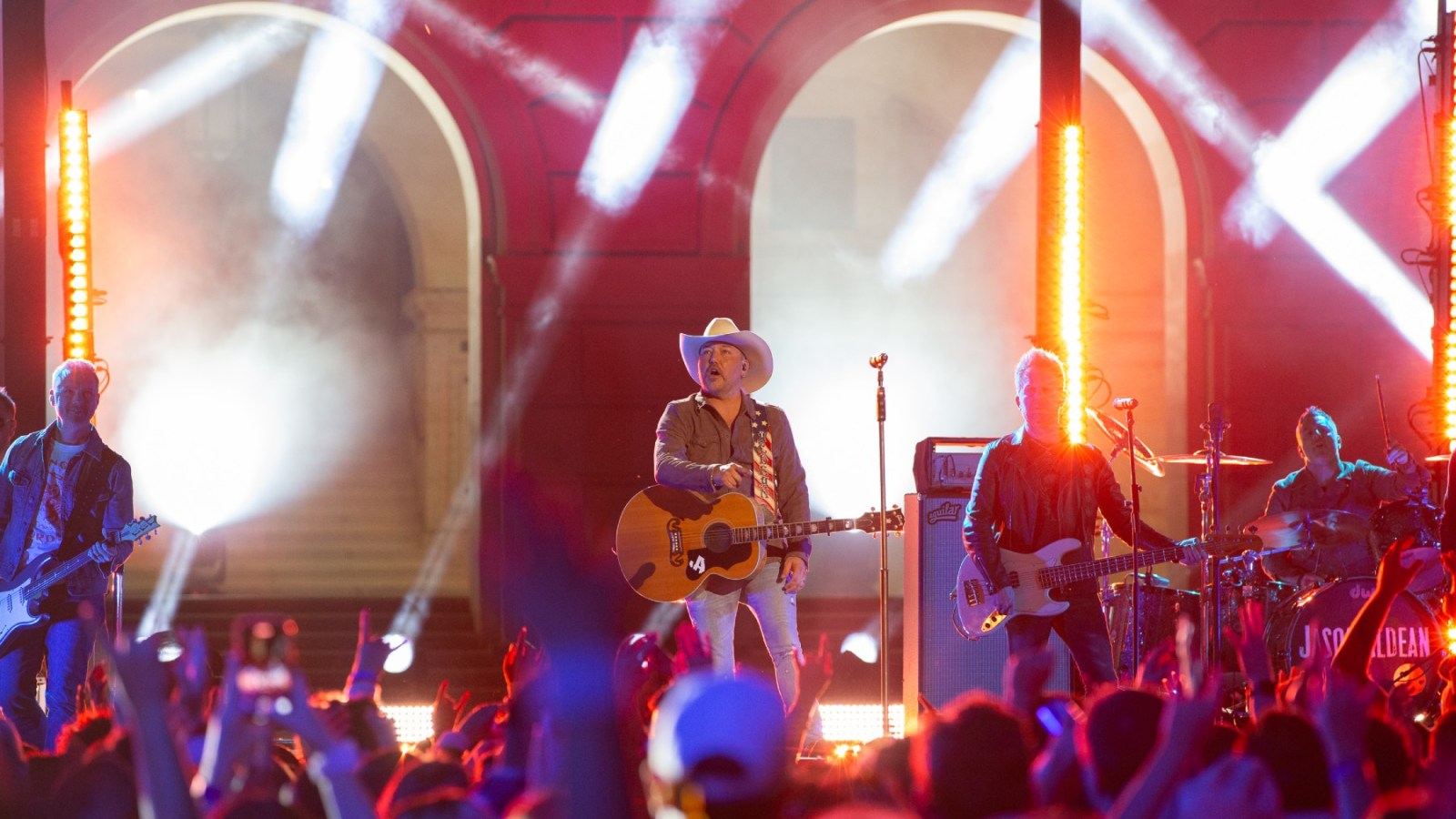 Featured image for "Record-Setting Moments and Best Dressed: Highlights from CMT Music Awards 2024"