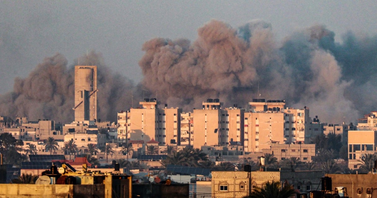 "Israeli Cabinet Divided Over Gaza Offensive Strategy"