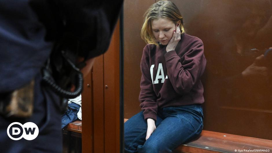 Unraveling the Connections Between Bombings and Crackdowns in Russia and Ukraine