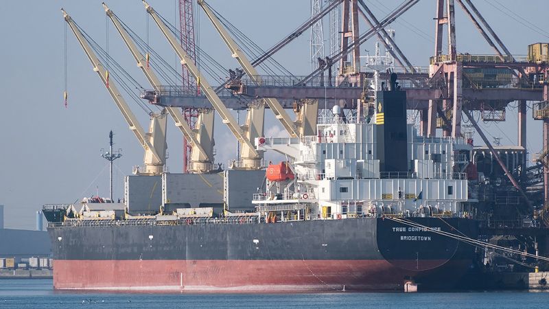 "Deadly Houthi Attack on Red Sea Shipping Marks First Fatal Incident"