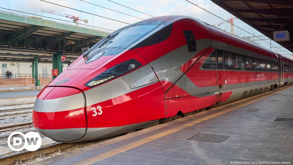 Featured image for Trenitalia Leads, Eurostar Lags in Europe's Rail Rankings