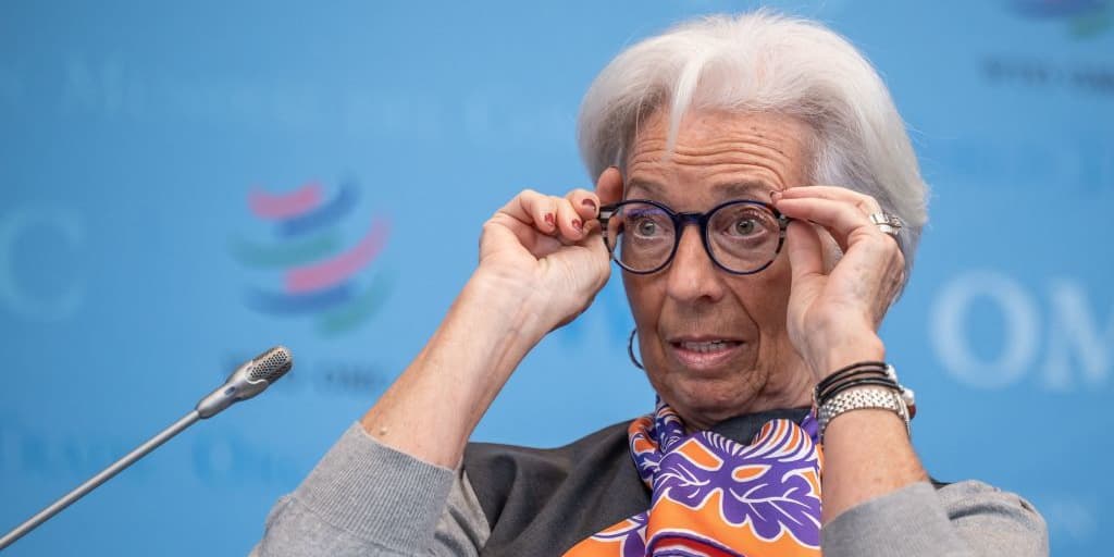 ECB Raises Rates to 22-Year High, Diverging from Fed.