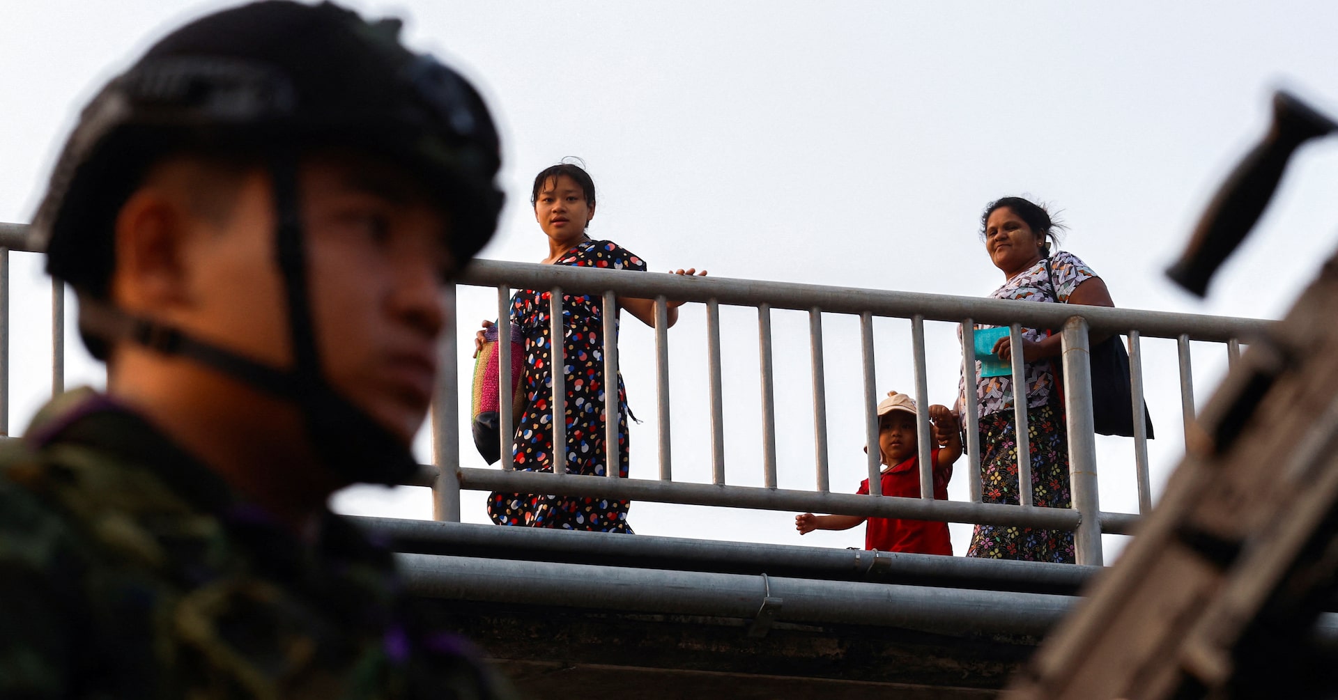 Featured image for Myanmar Junta Losing Ground: Key Town Falls to Anti-Junta Rebels