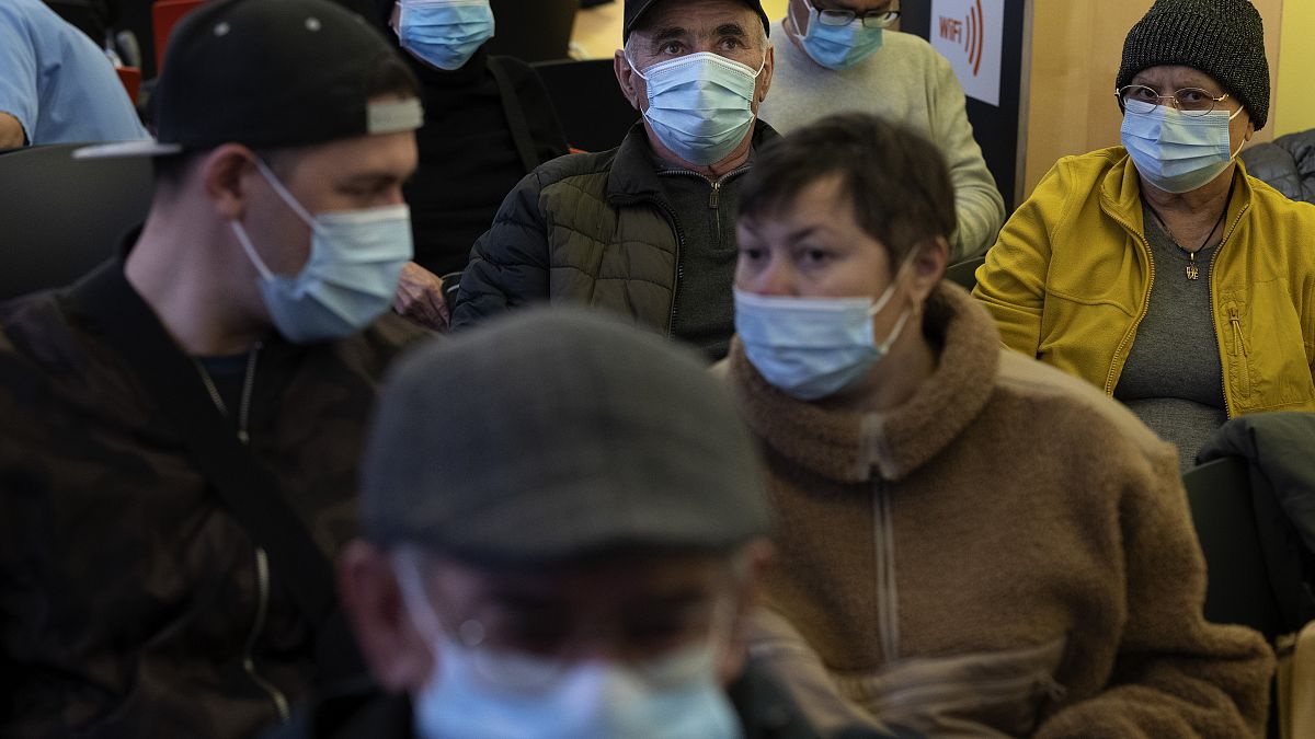 "Rising Respiratory Virus Cocktail Sparks EU Health Concerns"