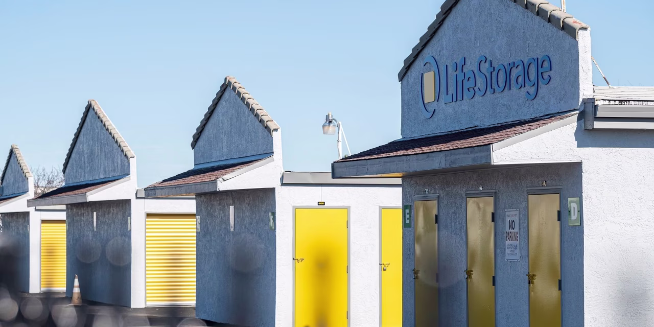 Featured image for Extra Space Storage and Life Storage Merge in $12.7B Deal.