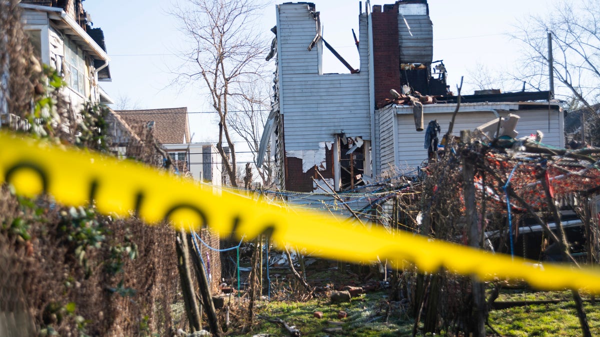 Tragic Pennsylvania House Fire Claims 6 Lives in Suspected Murder-Suicide