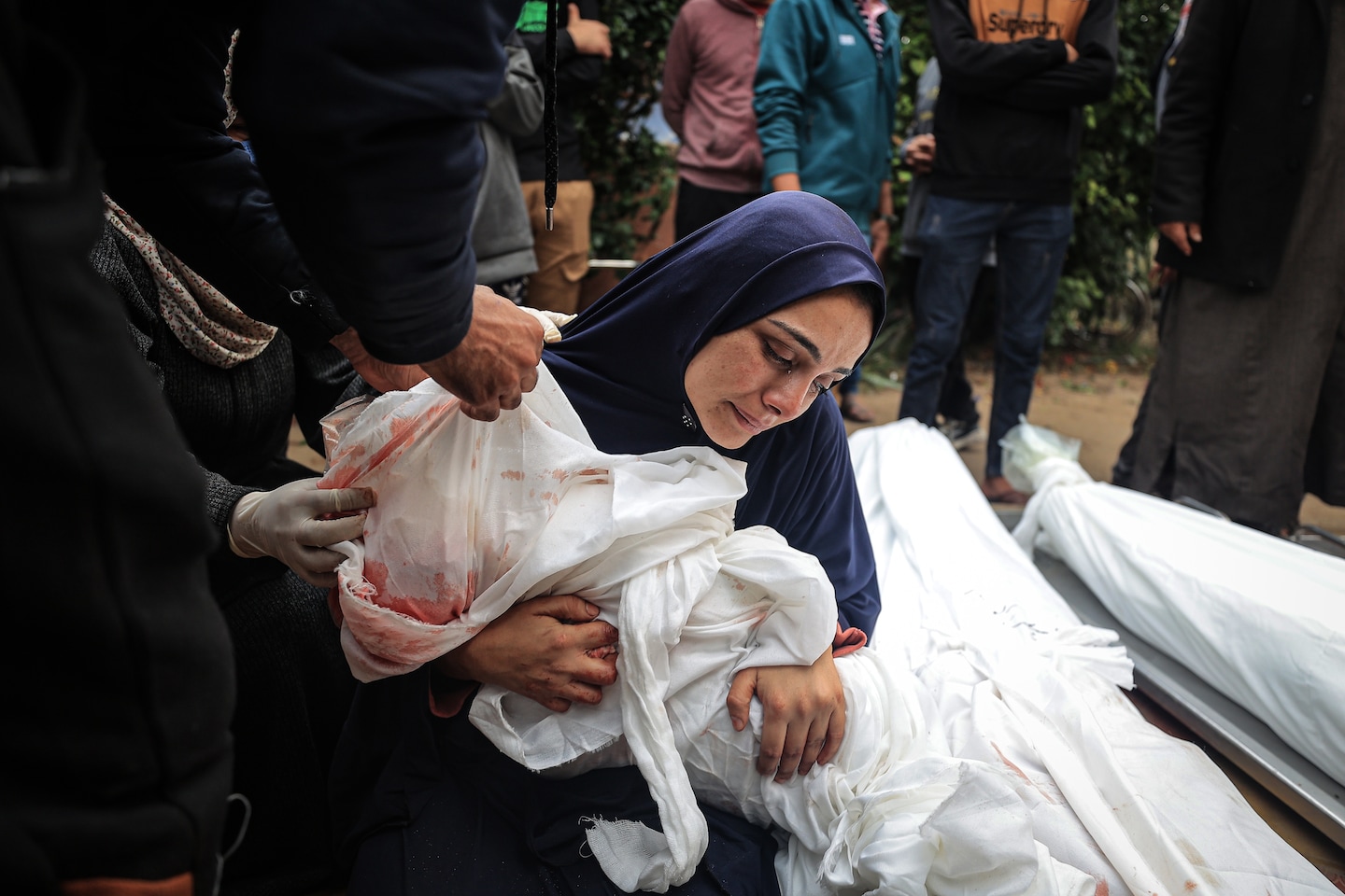 Israeli Forces Escalate Attacks on Southern Gaza, Urging the World to Confront the Devastation