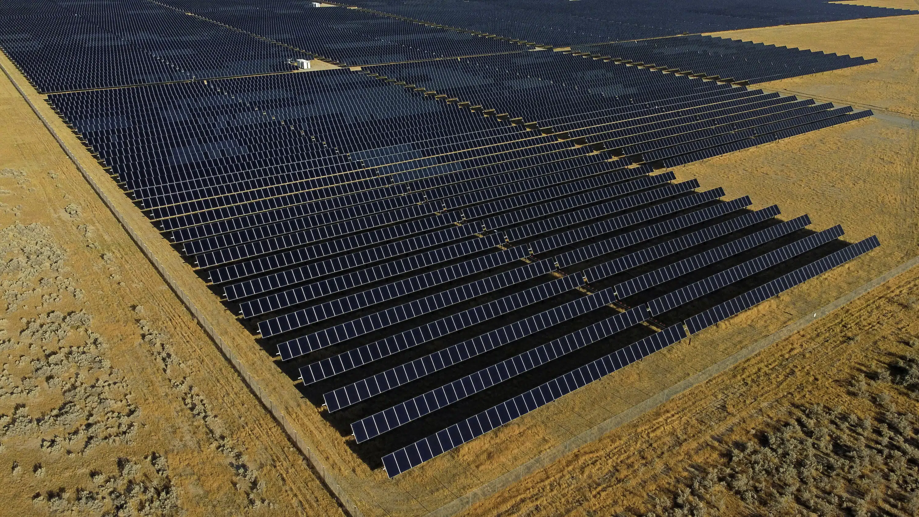 Congress Divided on Solar Panel Tariffs and Chinese Solar Handouts