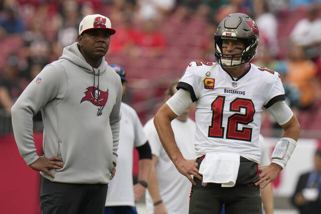 "Steelers' Search for 2024 Offensive Coordinator Linked to Veteran QB Connection"