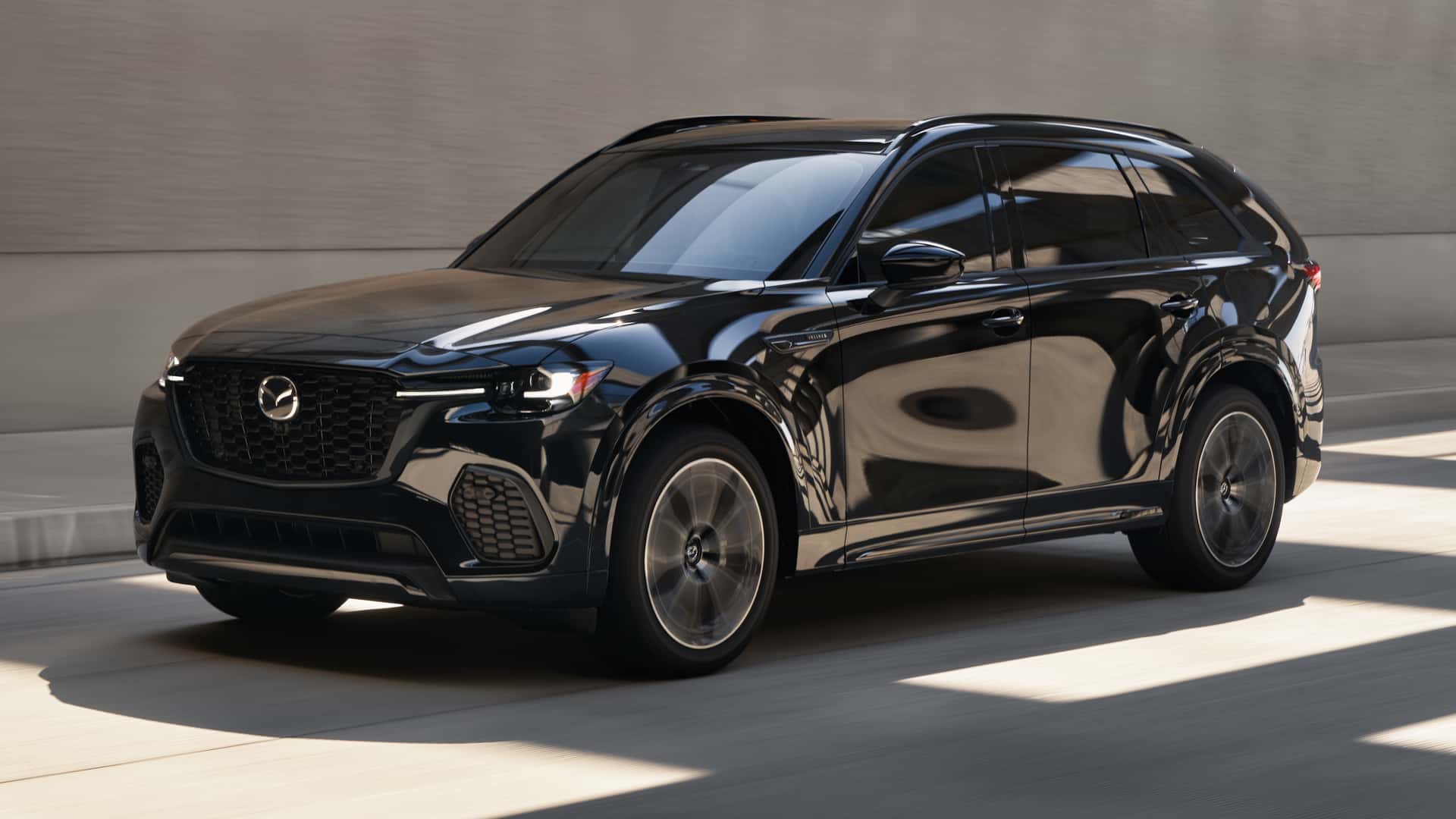 Featured image for "2025 Mazda CX-70: Unveiling Mazda's Two-Row Powerhouse"