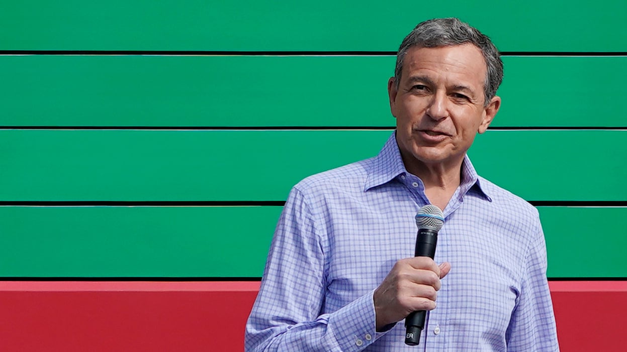 Featured image for Disney CEO Bob Iger Addresses Elon Musk's Criticism and "Woke" Content
