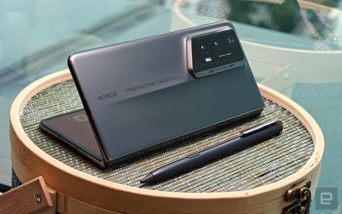 Featured image for "Porsche-Designed Honor Magic V2 RSR: The Ultimate Foldable Phone"