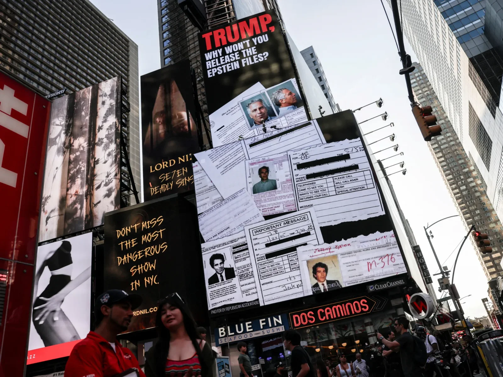 DOJ Questions Ghislaine Maxwell Amid Trump’s AI Initiative