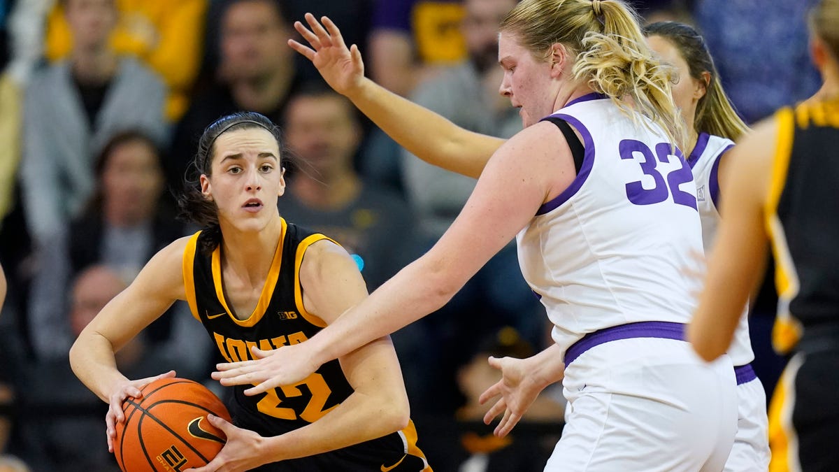 Featured image for "Caitlin Clark Makes History as Iowa's Top Scorer in Win"