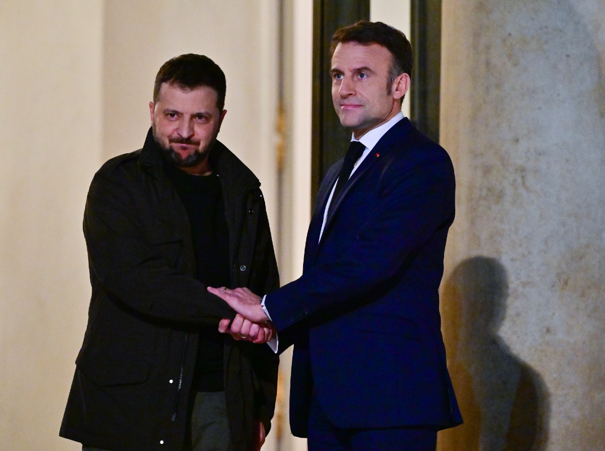 France Boosts Ukraine's Defense with Massive Arms Delivery