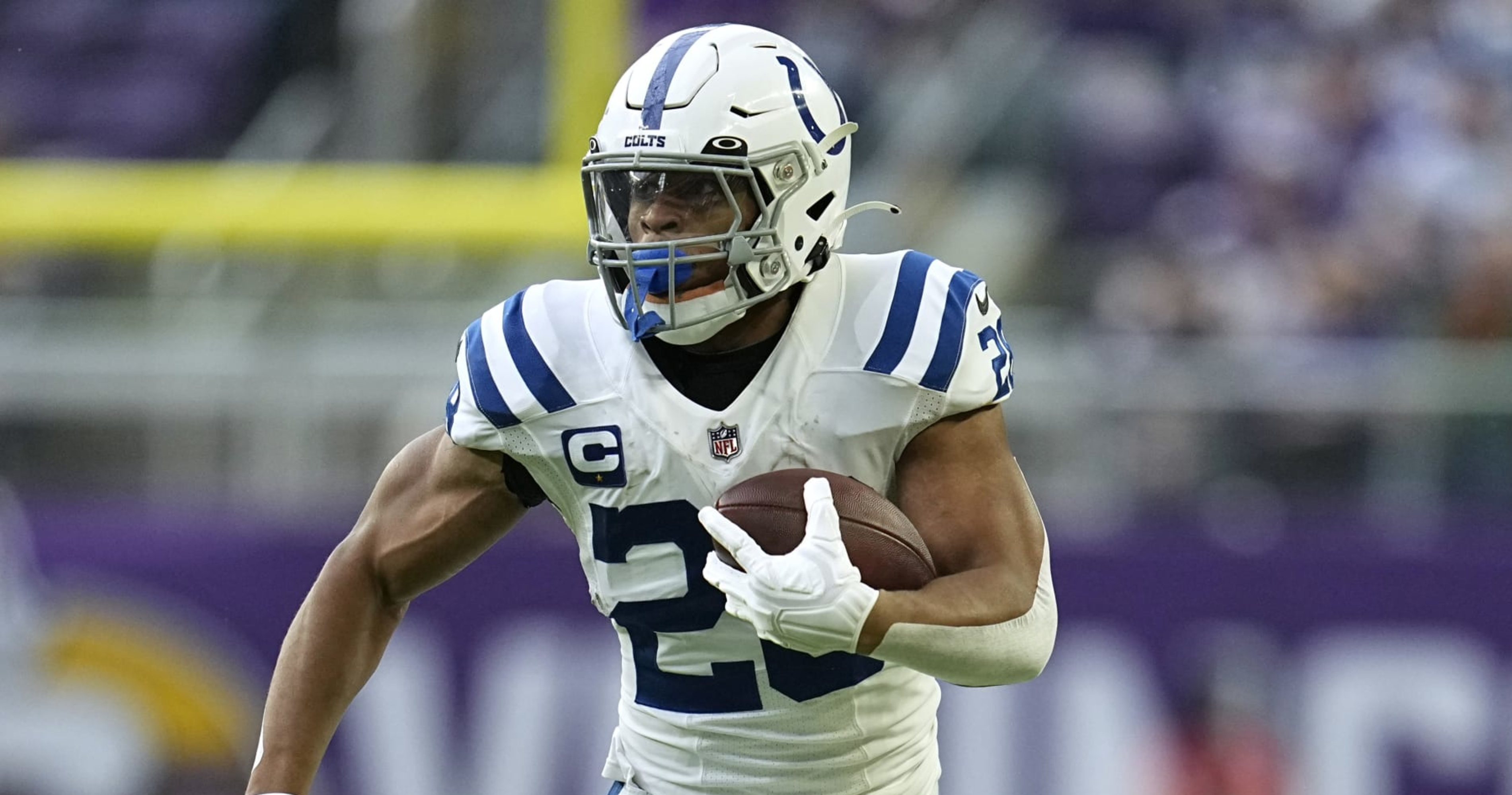 "Colts RB Jonathan Taylor Requests Trade Amid Contract Dispute"
