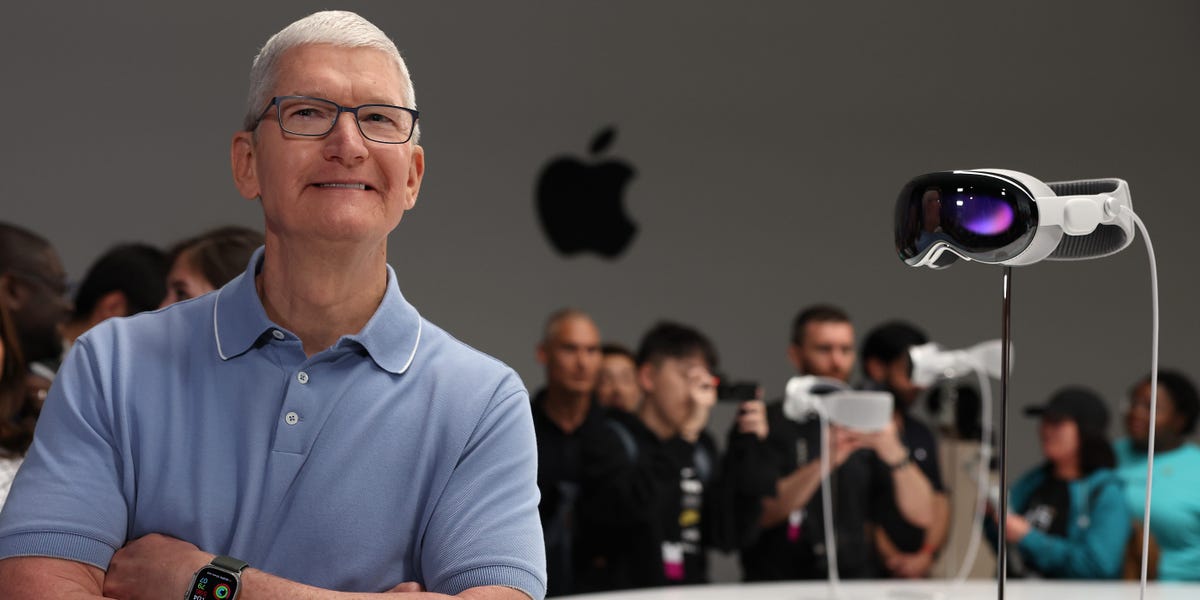 "Exploring Tim Cook's Embrace of Apple Vision Pro and Its Impact on the Tech World"