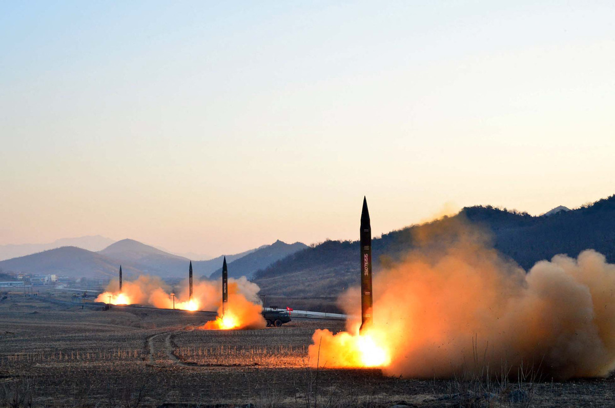 "Allegations of Russia's Collaboration with North Korea on Missile Technology"