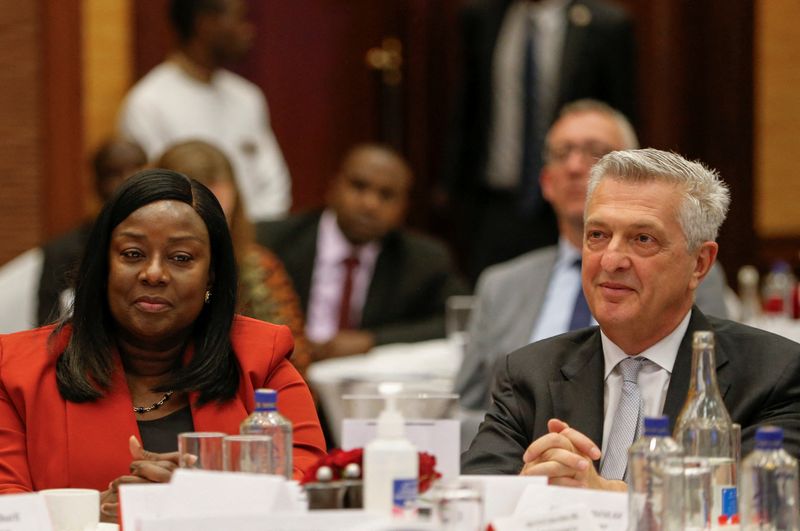 Featured image for UN refugee chief urges peacemaking to halt refugee influx.