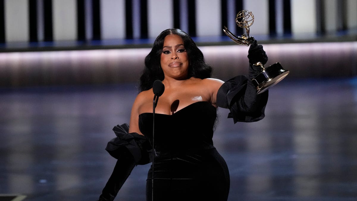 Featured image for "Niecy Nash's Inspiring Emmy Acceptance Speeches: A Historic Moment"