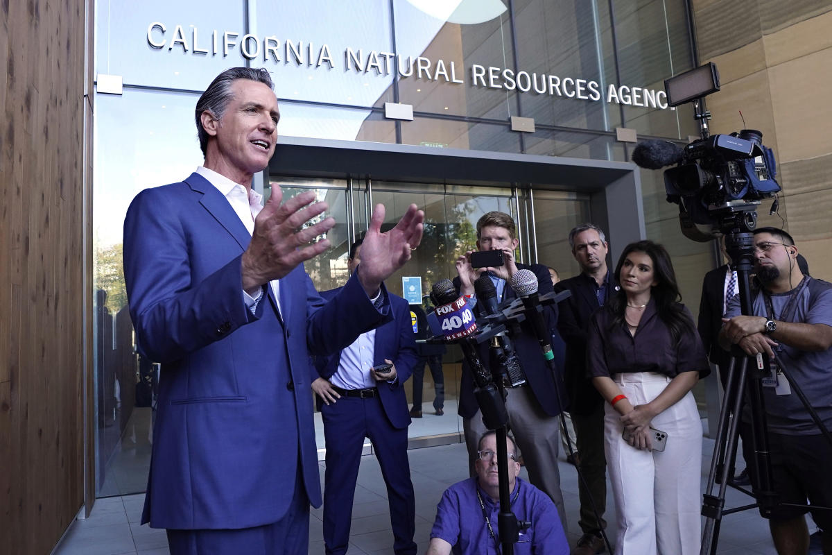 Featured image for California Governor Newsom to Sign Groundbreaking Climate Transparency Laws for Big Business