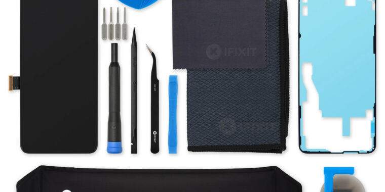 Featured image for "Pixel 8 Series Faces Higher Repair Costs Due to Expensive Camera Parts"