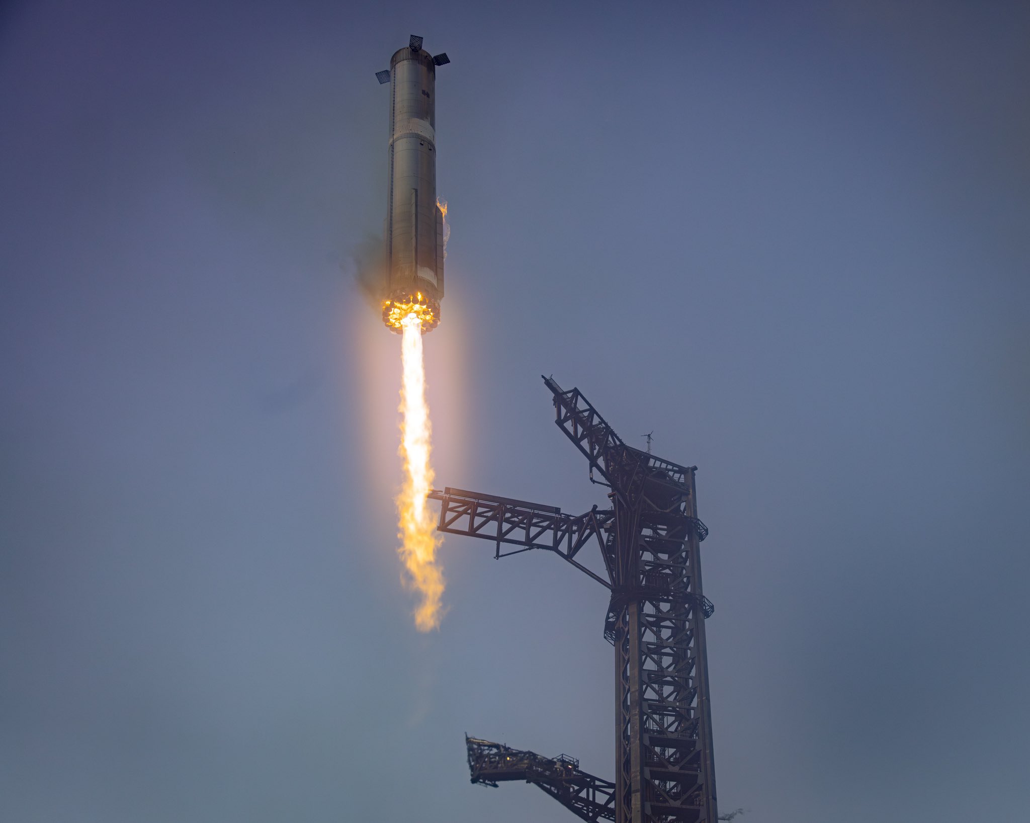 SpaceX Schedules Sixth Starship Launch for Mid-November