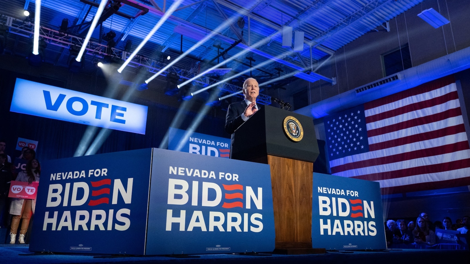 "Biden Condemns Trump's Rhetoric and Warns of Nightmare Second Presidency"