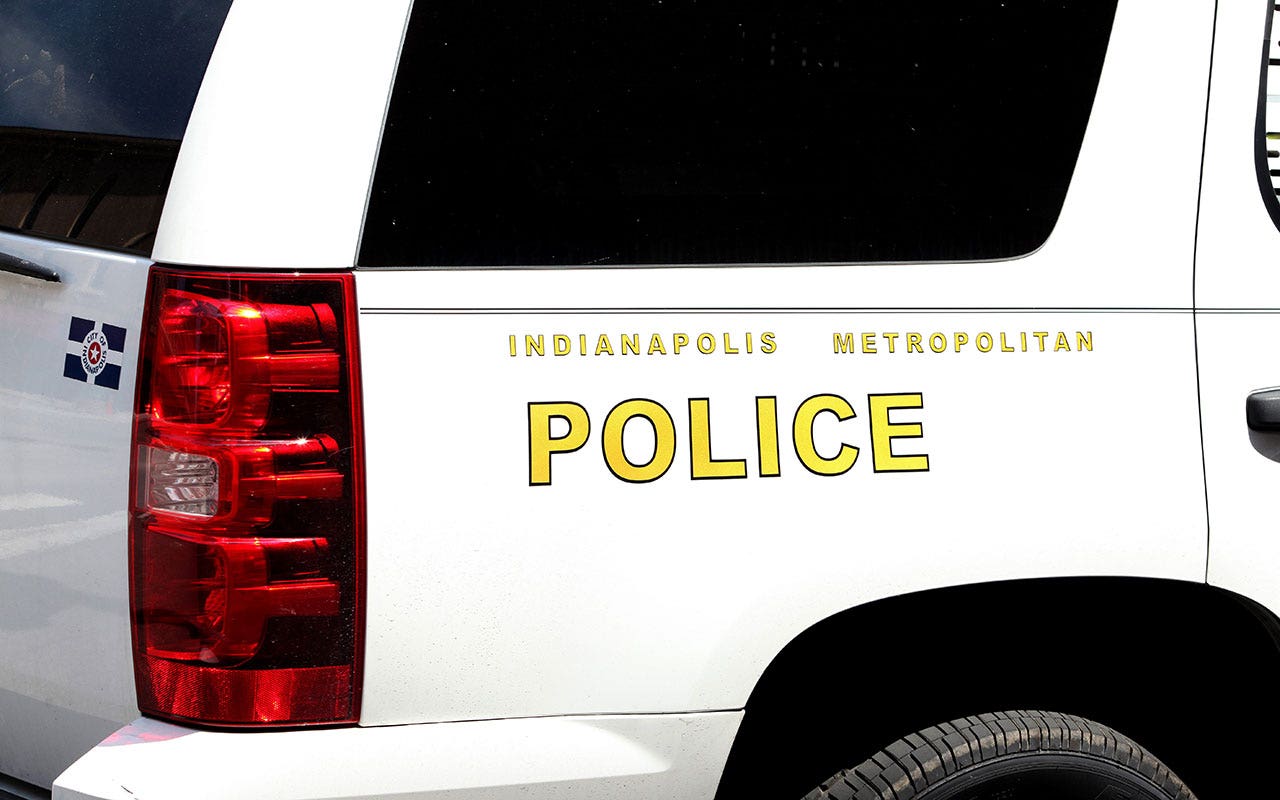 "Fatal Bar Shooting Leaves 1 Dead, 5 Injured in Indianapolis"