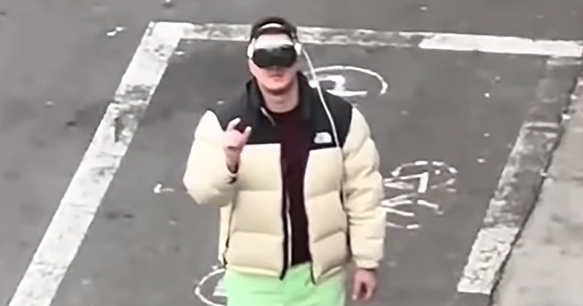 "Apple Vision Pro: Safety Concerns and Integration into Top-Secret Car Project"