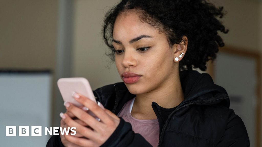 Featured image for Instagram Introduces Feature to Reset Feed Recommendations