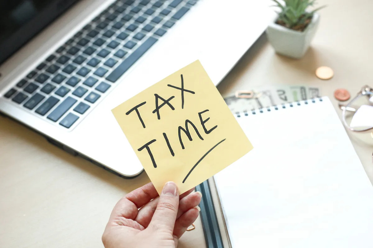 "Essential Tips for Navigating the 2024 Tax Filing Season"