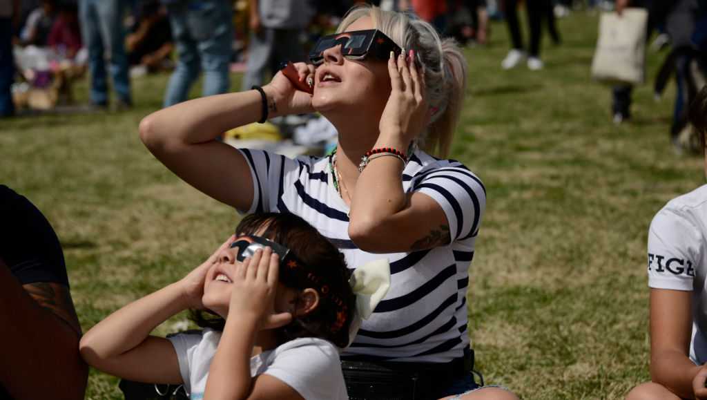 Featured image for "April 2024 Solar Eclipse: Online Glasses Orders Deadline"