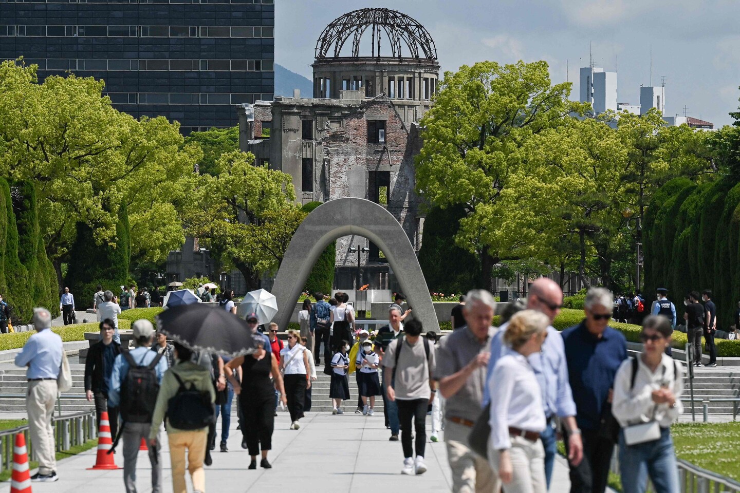 Japan and Biden tackle nuclear threats at G7 summit in Hiroshima.