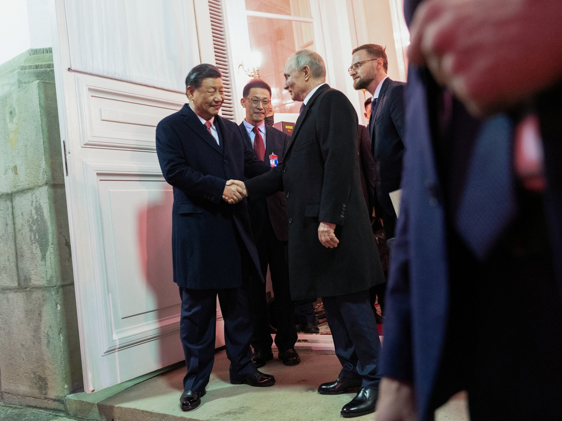 Xi and Putin Strengthen Strategic Cooperation Amidst Global Changes.
