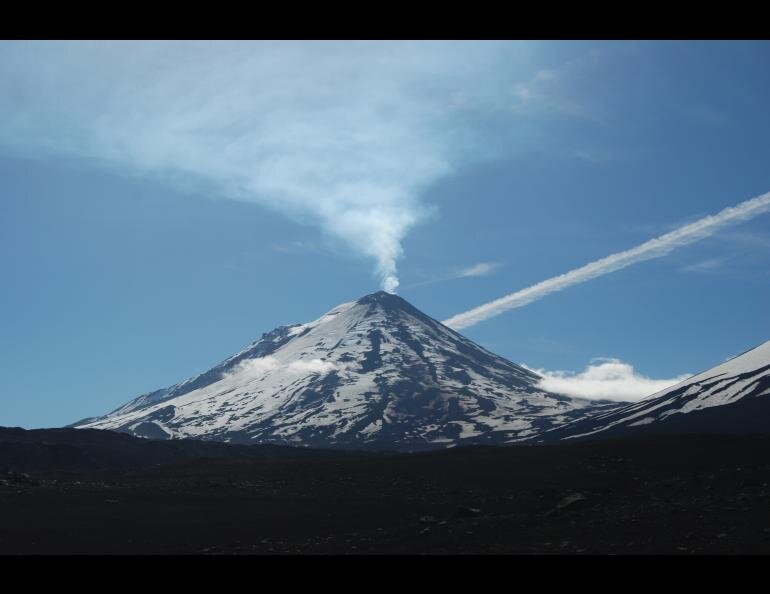Featured image for Unveiling the Carbon Dioxide Origins in Aleutian-Alaska Arc Volcanoes
