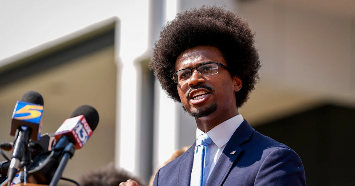 Featured image for Justin Pearson Announces Run for U.S. Congress Amid Tennessee Democratic Rift