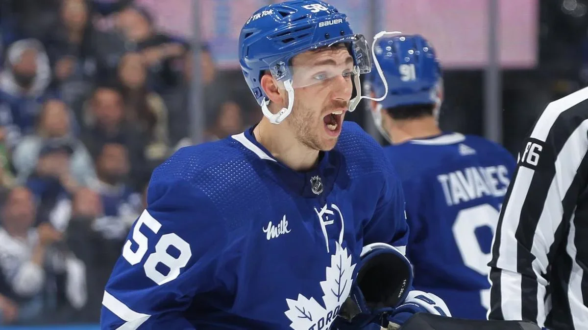 "Maple Leafs' Bunting receives 3-game suspension for illegal hit on Lightning's Cernak"