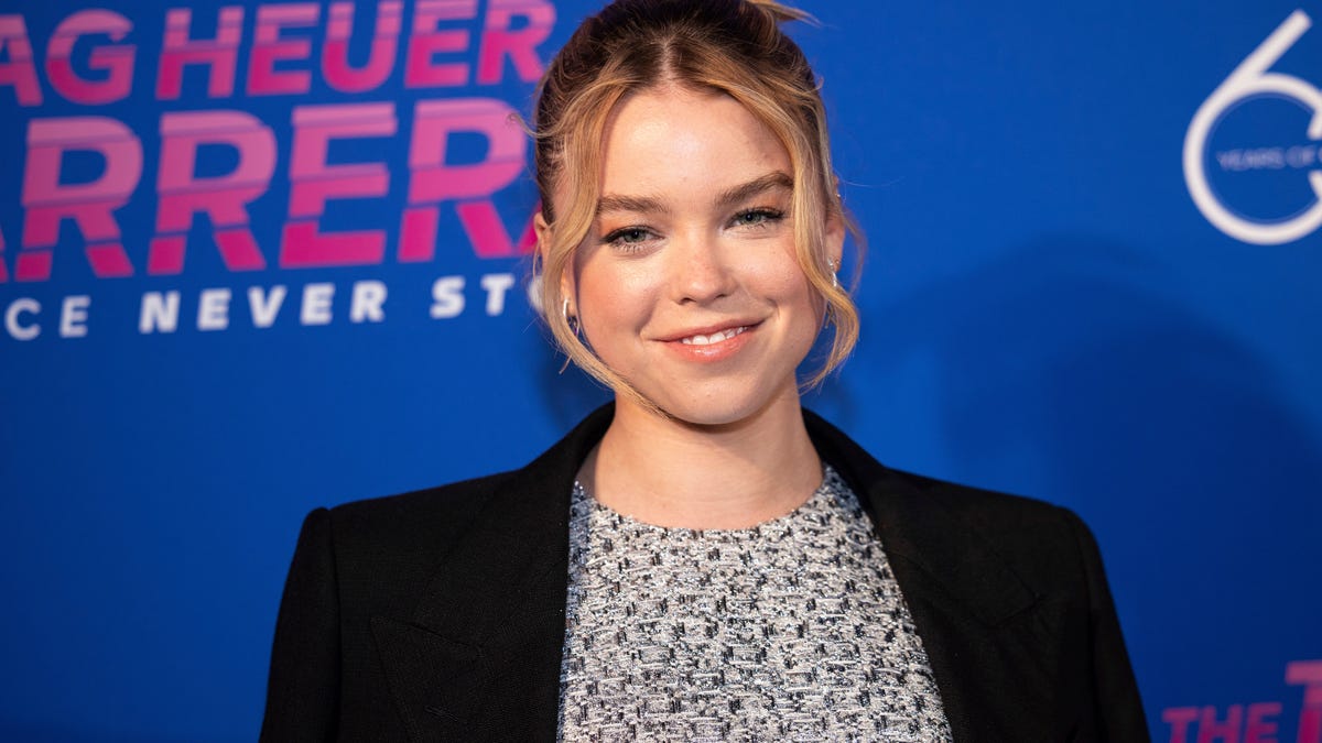 Featured image for Milly Alcock Cast as Supergirl in James Gunn's DCU