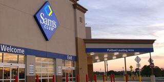 "Sam's Club Implements AI Cart Photos to End Receipt Checks at Exit"