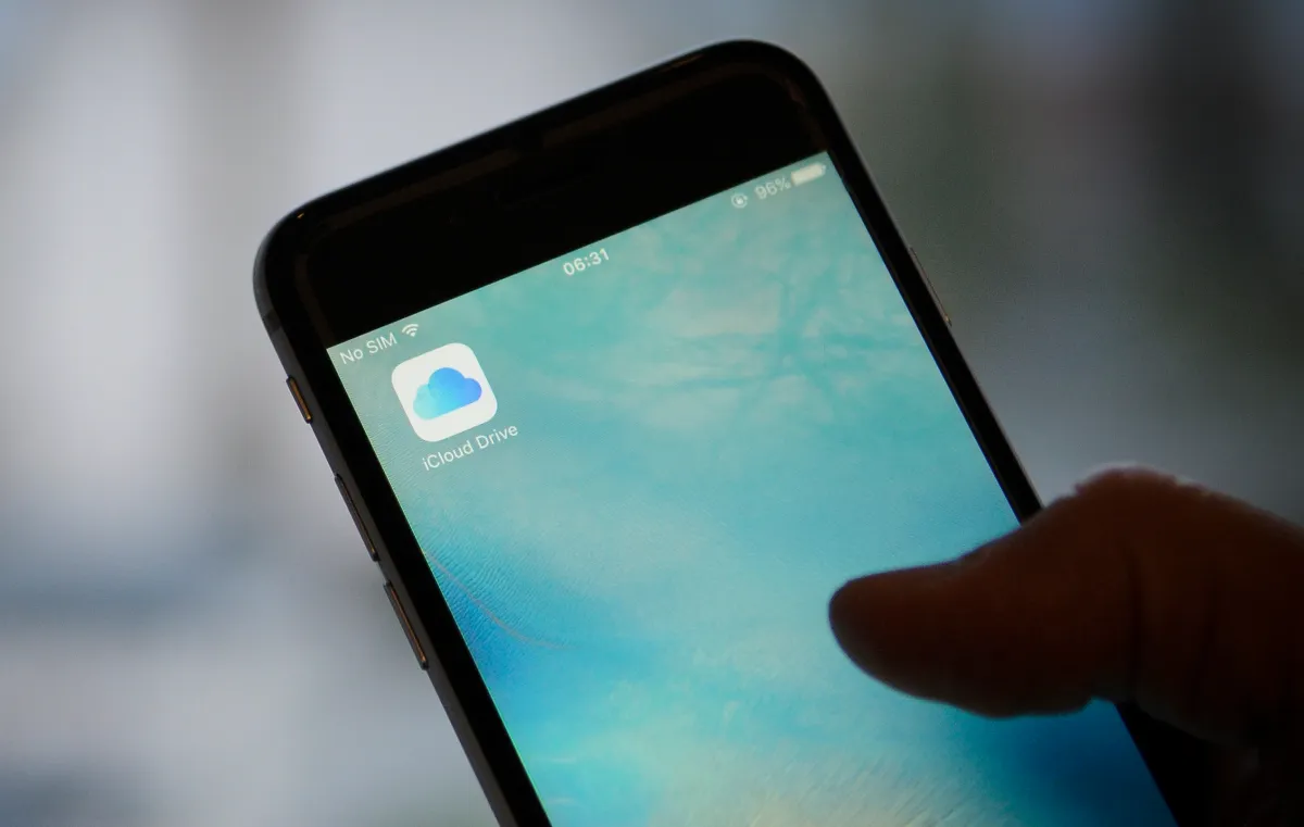 Featured image for UK government renews push to access Apple user data amid privacy concerns