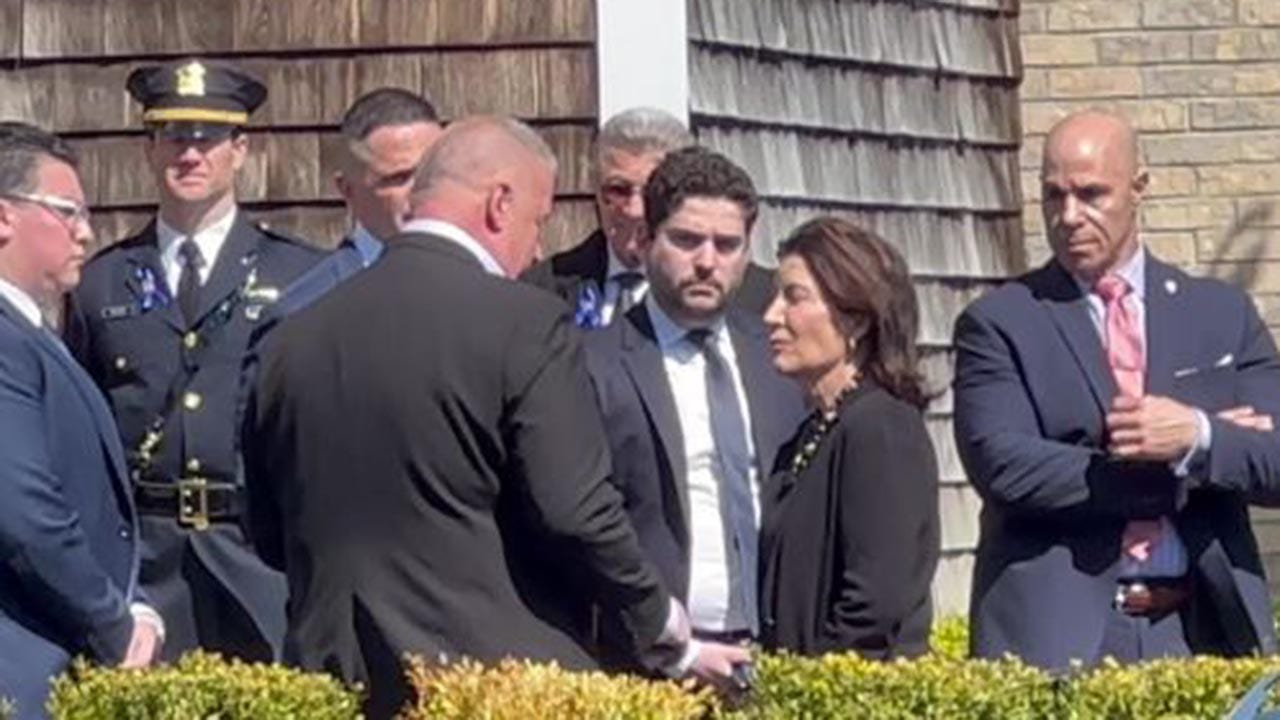 "Gov. Hochul's Brief Attendance at Slain NYPD Officer's Wake Draws Attention"