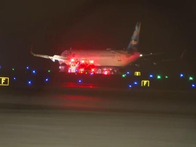 Featured image for JetBlue Flight Makes Safe Emergency Landing at RDU