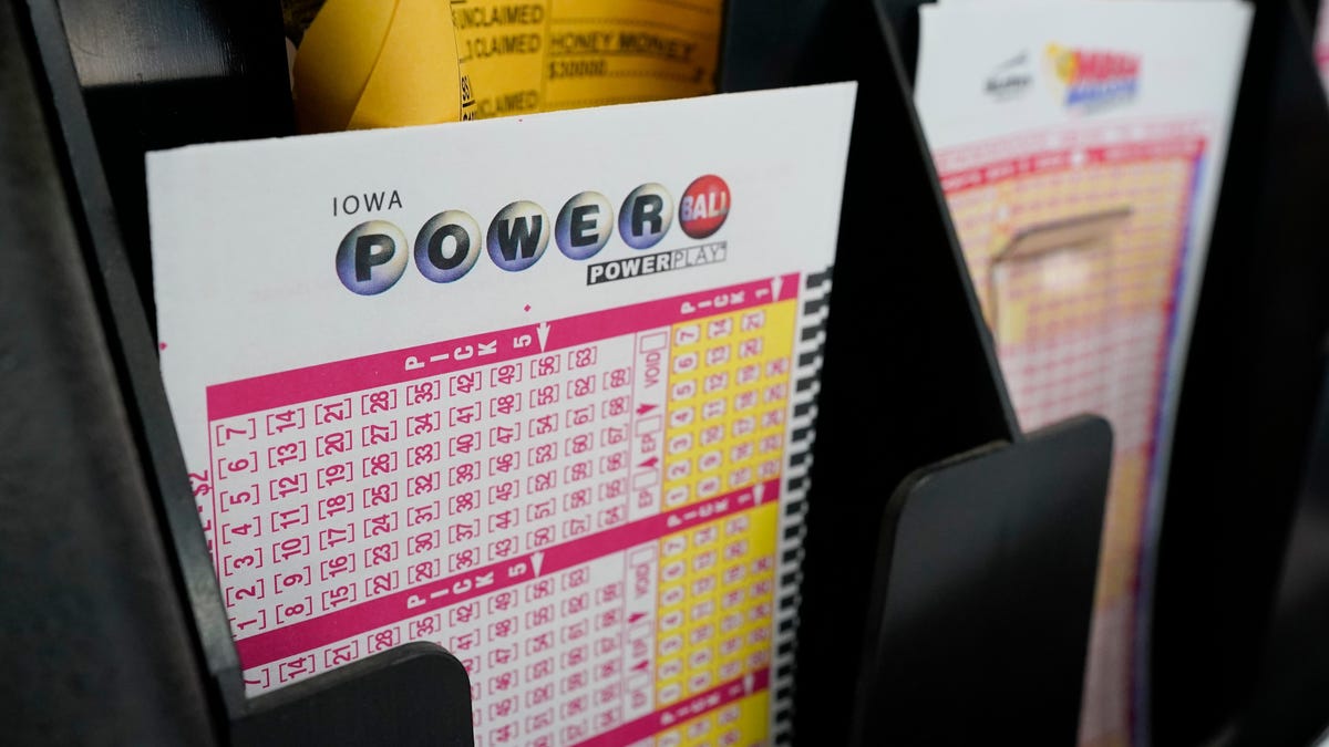 "Record-Breaking $875M Powerball Jackpot: Did You Win?"
