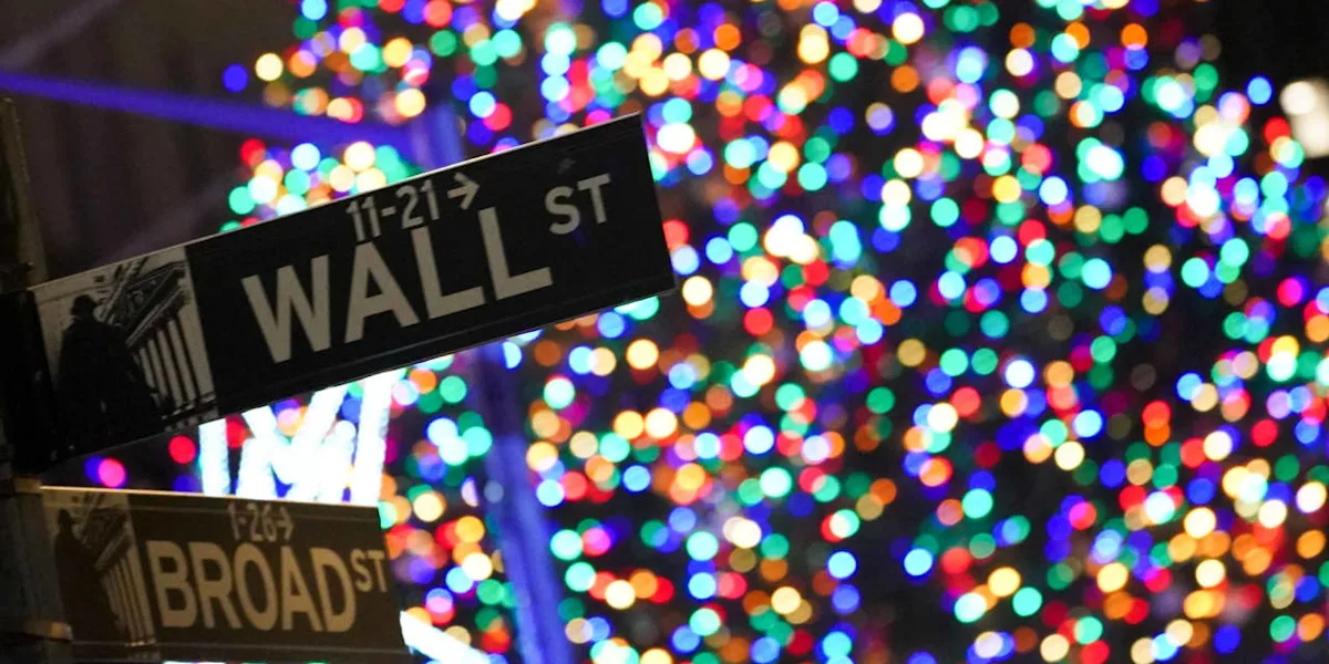 Featured image for Stock Market's Santa Claus Rally Kicks Off with Gains and Expectations